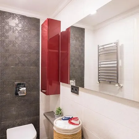 Lejlighed Modern 2 Bedroom Duplex With Garden In Cihangir *